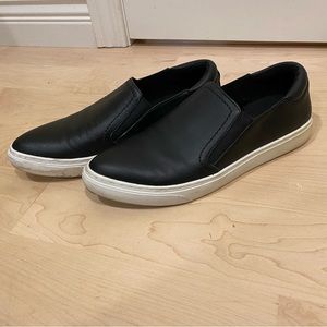 Kenneth Cole New York Slip on 7